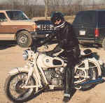 R60-2-TGJ-White-2.jpg (22445 bytes)